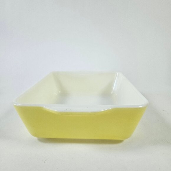 Vintage Pyrex Primary Yellow Baking Casserole Refrigerator Dish 0503 Made In USA - Picture 4 of 10